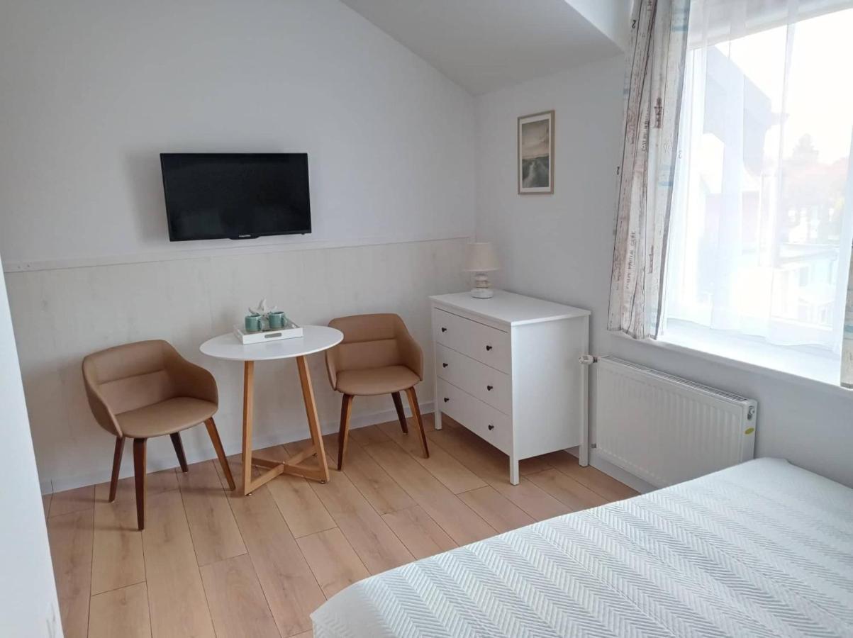 Szanta Homestay *